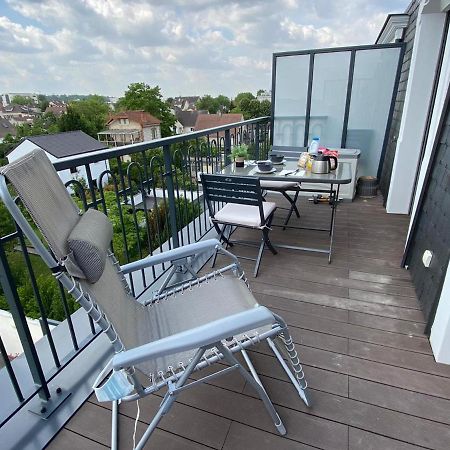 Apartamento 35M2 Neuf, Plein Sud, Dernier Etage Avec Terrasse Noisy-le-Grand Exterior foto